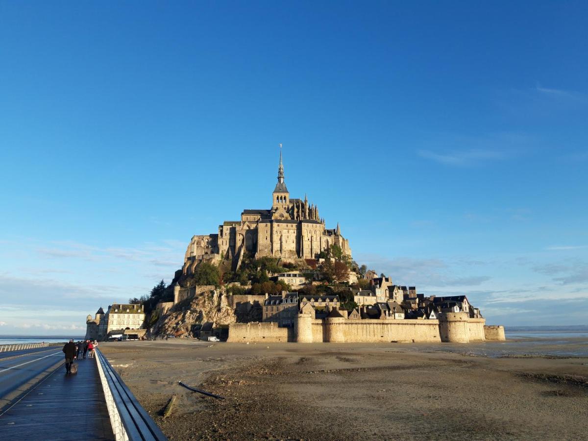 Charmante Maison De Pecheur En Baie Du Mont Saint Michel Genêts エクステリア 写真